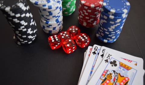 Por qué son populares los casinos en los cruceros